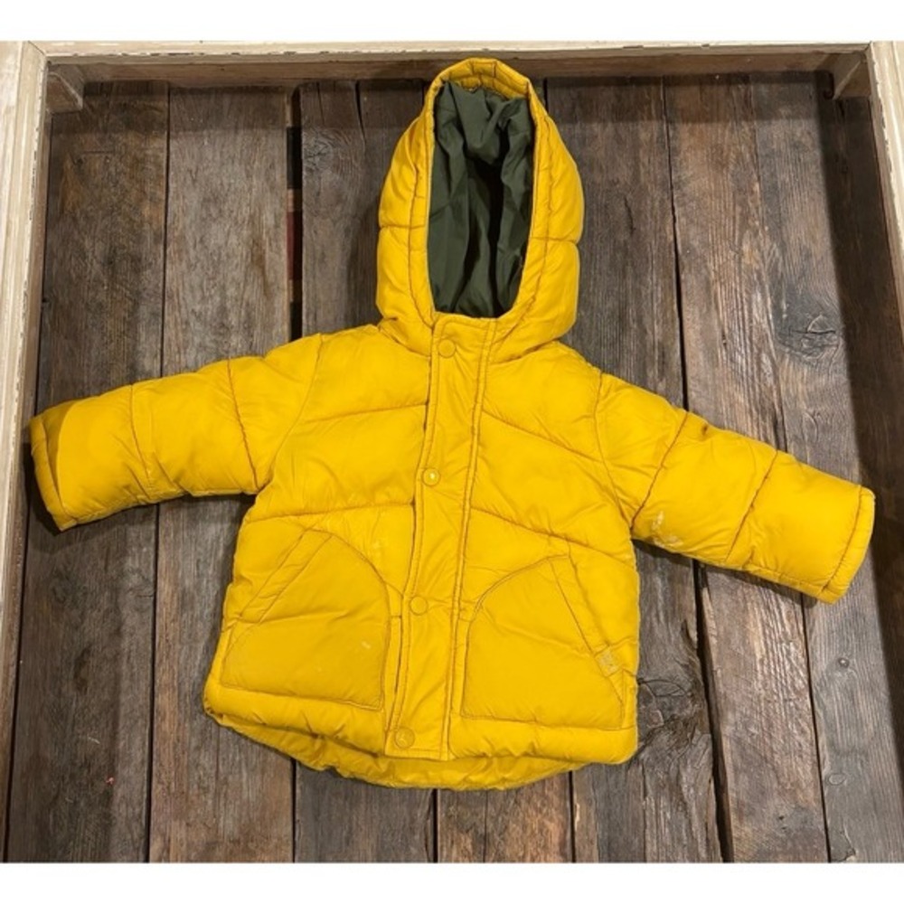 Zara yellow puffer jacket‎ coat